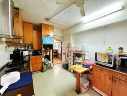 Blk 236 Lorong 1 Toa Payoh (Toa Payoh), HDB Executive #611093011